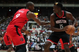 Los Rockets, en conversaciones para traspasar a Capela