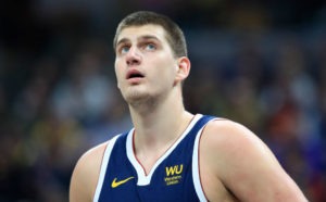 Denver frena en seco la racha de Damian Lillard