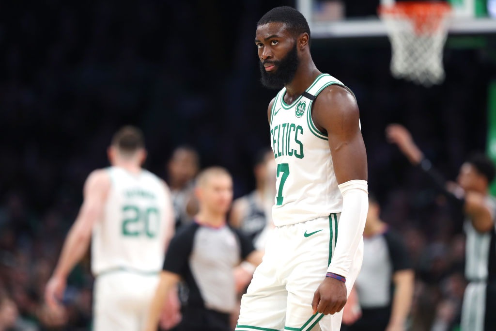 Los Celtics se imponen con autoridad a Philadelphia