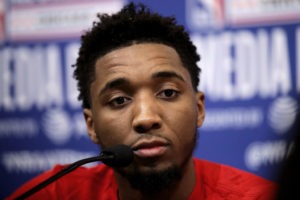 Donovan Mitchell, segundo jugador en dar positivo por coronavirus