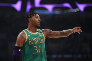 Marcus Smart progresa adecuadamente en su lucha contra el coronavirus