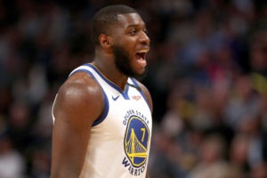 Steve Kerr elogia la temporada de Eric Paschall