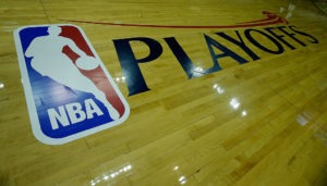 La NBA espera poder reanudar la temporada con un calendario reducido