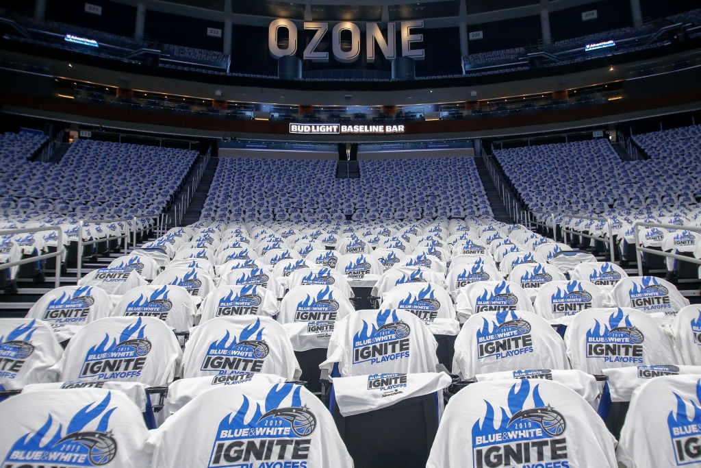 El Amway Center de Orlando, centro para distribución de equipos médicos