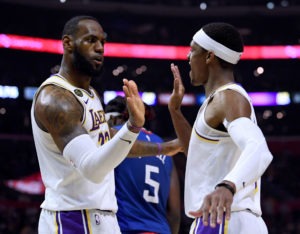 LeBron James no quiere ni oír hablar de suspensión de la temporada