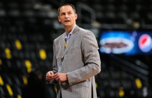 Chicago contrata a Karnisovas para dirigir su oficina