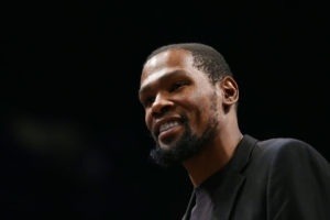 Kevin Durant no jugará aunque se reanude la temporada