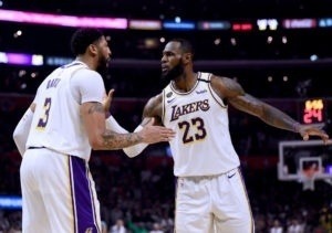 Los Lakers vuelven a los entrenamientos