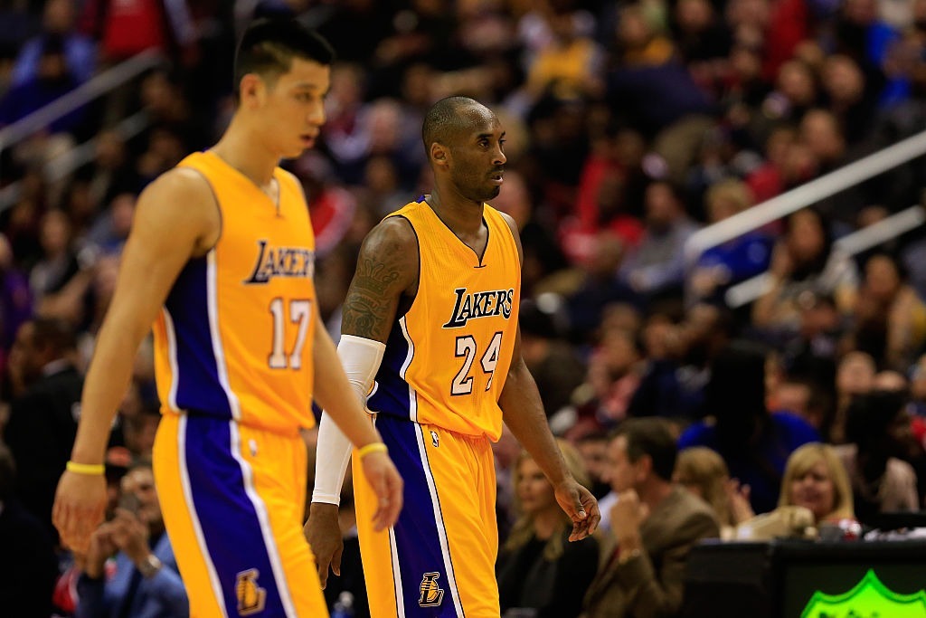 Jeremy Lin cuenta como Kobe apareció en un entrenamiento y les tachó de "vagos"