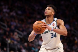 Milwaukee, destino favorito de Antetokounmpo en la agencia libre 2021