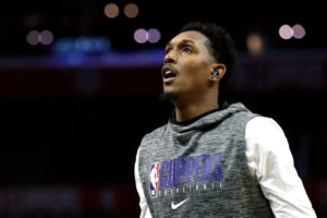 Lou Williams admite estar dividido en la decisión de viajar a Orlando