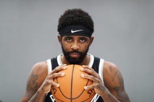 Kyrie Irving donará 1,5 millones a las jugadoras WNBA que no puedan retomar la temporada