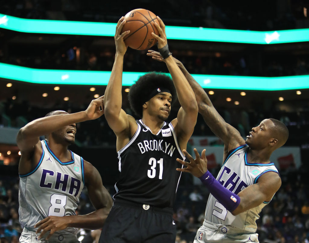 Jarrett Allen también pone en duda el cumplimiento del protocolo de seguridad