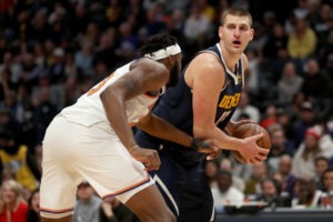 Primeros amistosos en la burbuja: Jokic de base y Paul George en forma