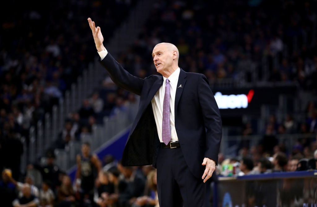 Rick Carlisle ve fundamental mejorar la defensa "para estar en la lucha"