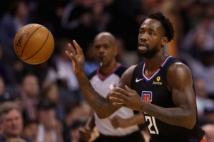 Patrick Beverley abandona la burbuja por una emergencia personal
