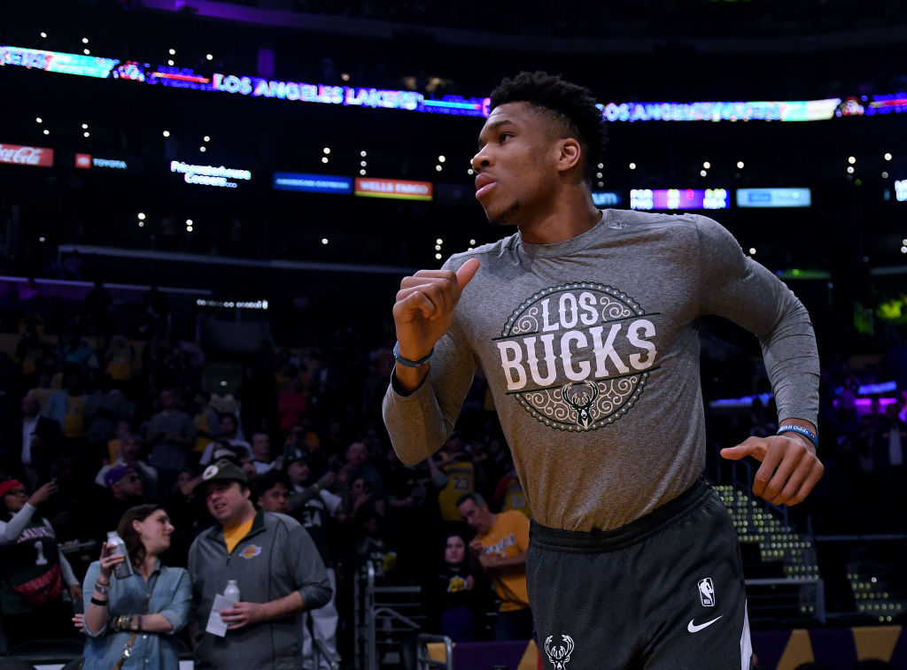 Bucks y Kings también cierran sus instalaciones