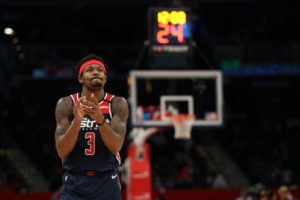 Bradley Beal, fuera de Orlando por una lesión en su hombro