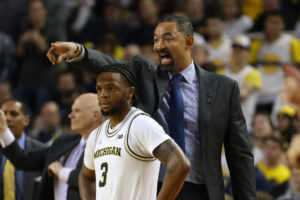 Juwan Howard niega los rumores sobre su salida de Michigan
