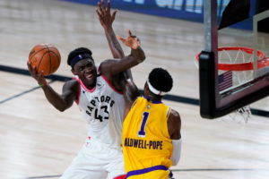Toronto presenta sus credenciales tras vencer a los Lakers