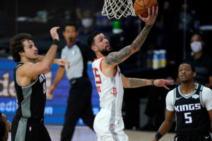 Austin Rivers explota con 41 puntos desde el banquillo
