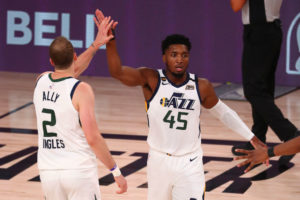 Utah arrasa a los Nuggets y empata la eliminatoria