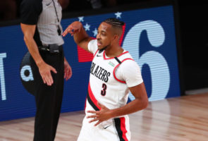 C.J. McCollum, 'no' a suspender la temporada para aprovechar la plataforma que es la NBA