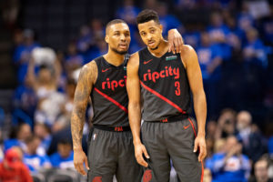 Lillard y McCollum celebran la eliminación de los Clippers en redes sociales