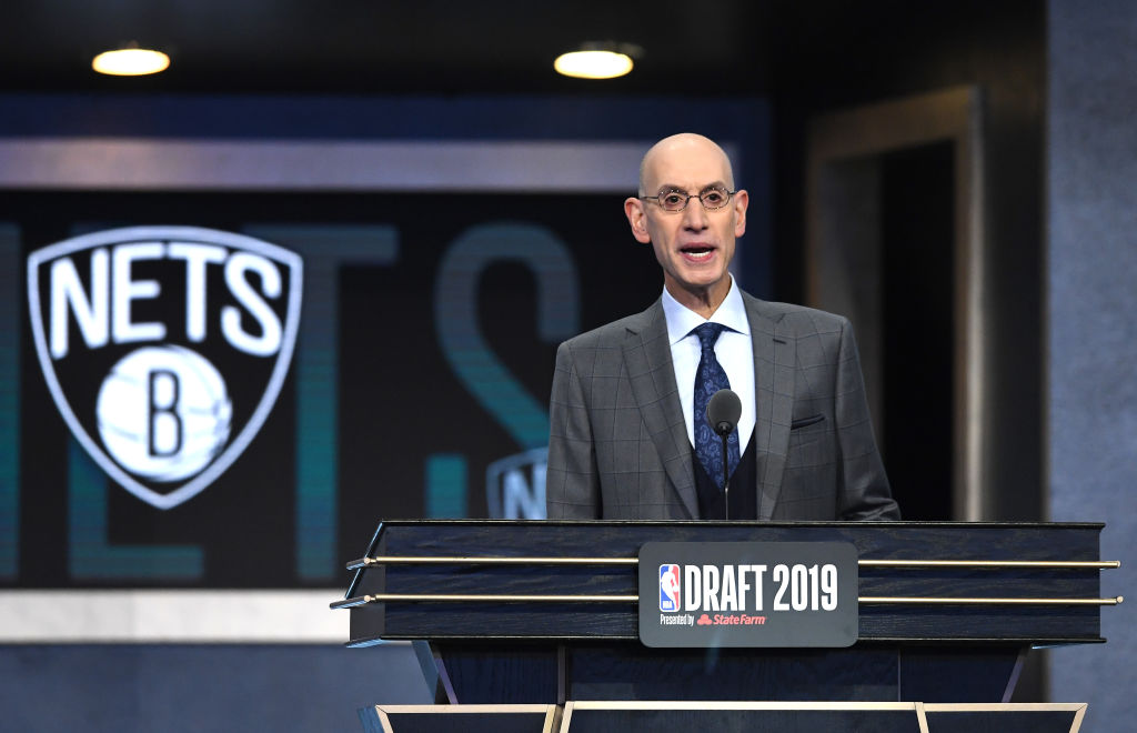 NBA y NBPA acuerdan retrasar el draft, la agencia libre y el inicio del próximo curso