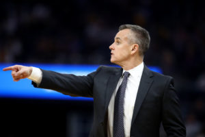 Billy Donovan quiere recuperar la media distancia en Chicago