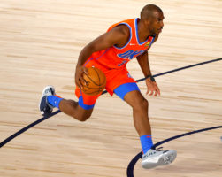El alto salario de Chris Paul lo aleja de Milwaukee
