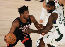 Espectacular Butler: 40 puntos para poner el 1-0 ante Milwaukee