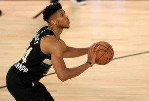Giannis Antetokounmpo confía en remontar la serie: "Todo depende de nosotros"