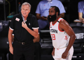 Harden espera que Mike D'Antoni siga como entrenador de Houston