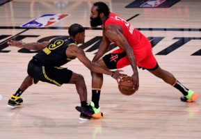 LeBron alaba el trabajo de Rondo: "Es un líder"
