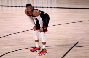 El hermano de Rondo, expulsado de las gradas por discutir con Westbrook