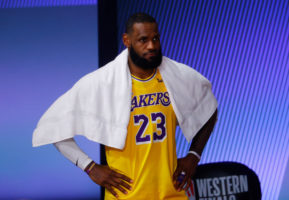LeBron define la burbuja como "el mayor desafío" de su carrera