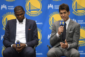 Los Philadelphia 76ers se interesaron en Bob Myers