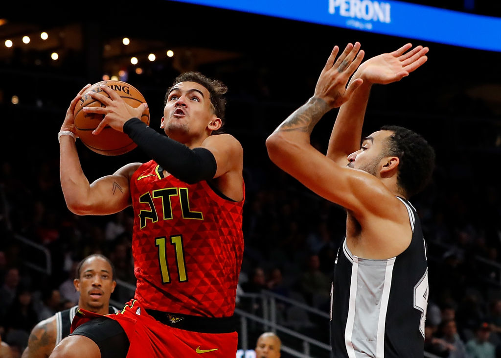 Los Hawks quieren competir desde ya y meditan traspasar su pick