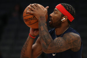 John Wall participa en partidos de exhibición con Durant e Irving