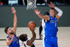 La lesión de Porzingis no supone una "amenaza real para su carrera"