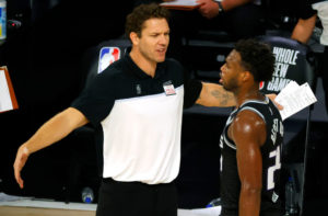 Buddy Hield no responde las llamadas de Luke Walton