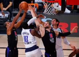 La pizarra de Lue en los Clippers: circulación del balón, mayor ritmo y apuesta por los jóvenes