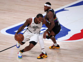 Kawhi Leonard quiere que los Clippers incorporen un base