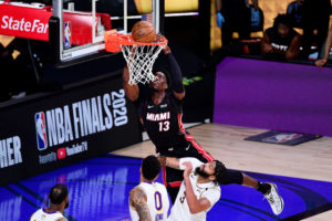 Pat Riley pide más de Adebayo: "Tiene que expandir su juego"