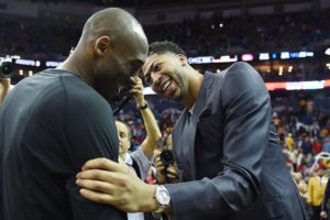 Anthony Davis dedica el anillo a Kobe Bryant: "Era un hermano mayor para nosotros"