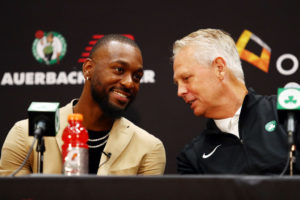 Los Celtics negocian para elegir entre las tres primeras posiciones del draft