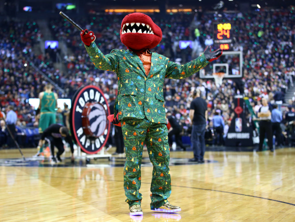 Los Raptors trabajan para poder jugar el curso 2020-21 en Toronto