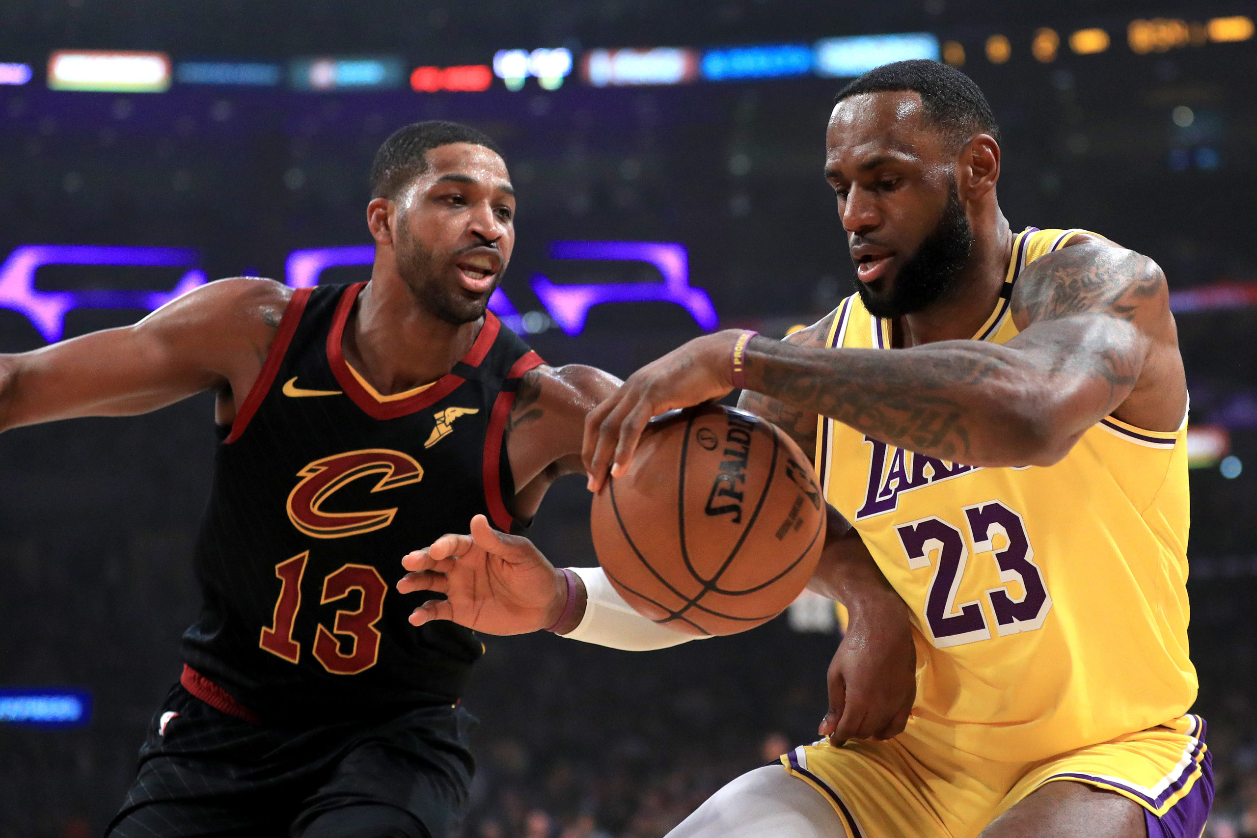 LOS ANGELES, CALIFORNIA - JANUARY 13: Tristan Thompson #13 of the Cleveland Cavaliers defends against LeBron James #23 of the Los Angeles Lakers during the first half of a game at Staples Center on January 13, 2020 in Los Angeles, California. NOTE TO USER: User expressly acknowledges and agrees that, by downloading and/or using this photograph, user is consenting to the terms and conditions of the Getty Images License Agreement. (Photo by Sean M. Haffey/Getty Images)
