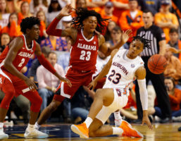 Sacramento, interesado en Kira Lewis Jr. de cara al draft